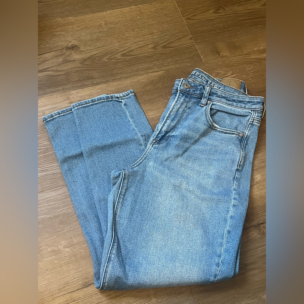 American Eagle Mom-Jean size 8
